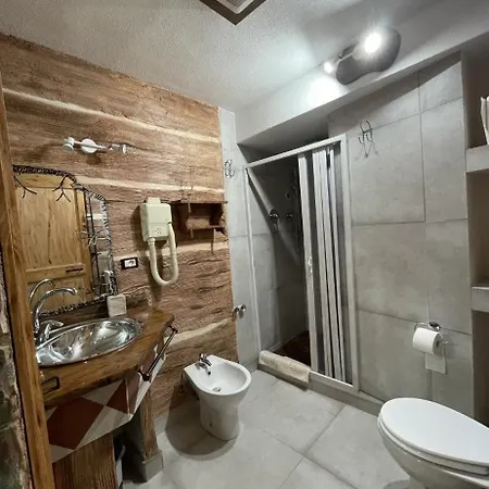 Shardan Apartment